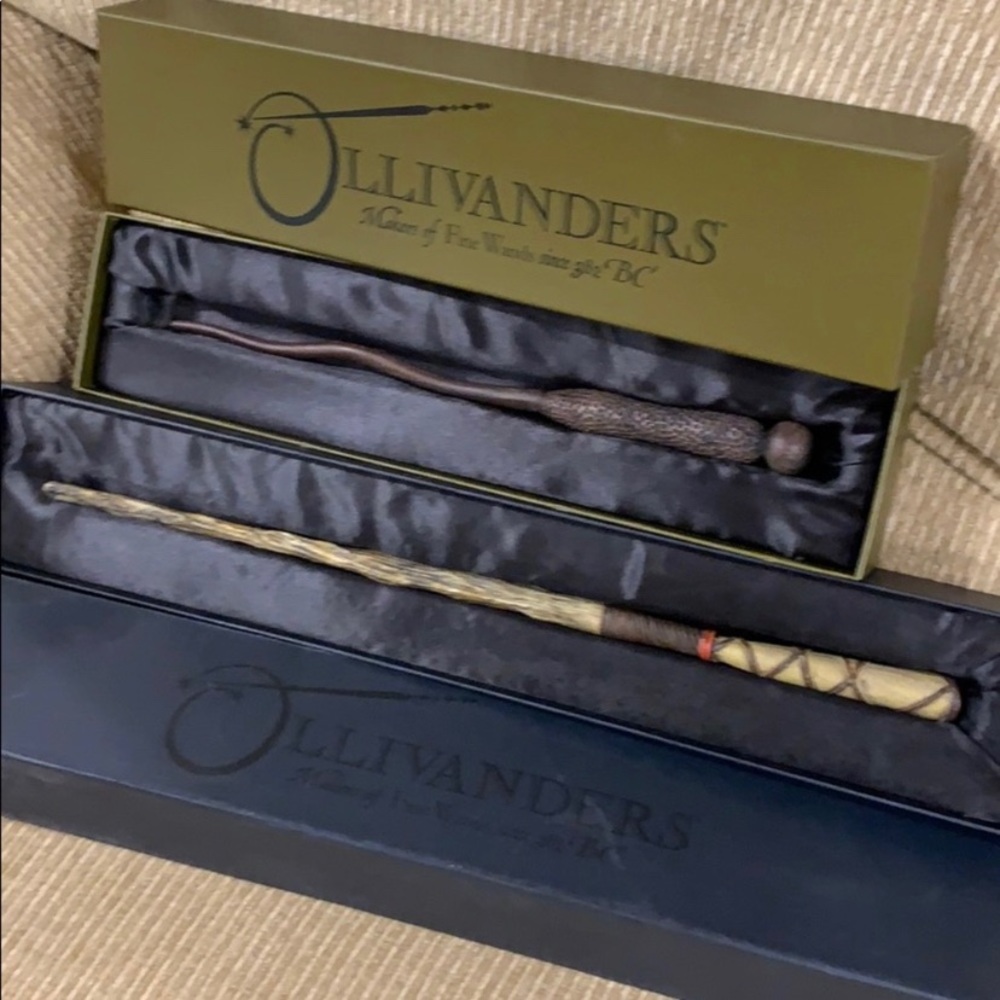 Two Wizarding World wands from Universal Orlando!